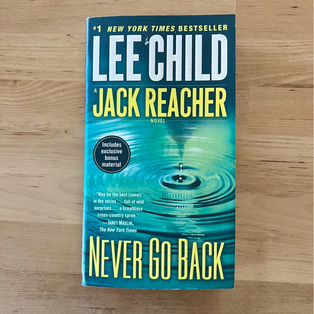 📚BUY 2 GET 1 FREE Never‎ Go Back by Lee Child